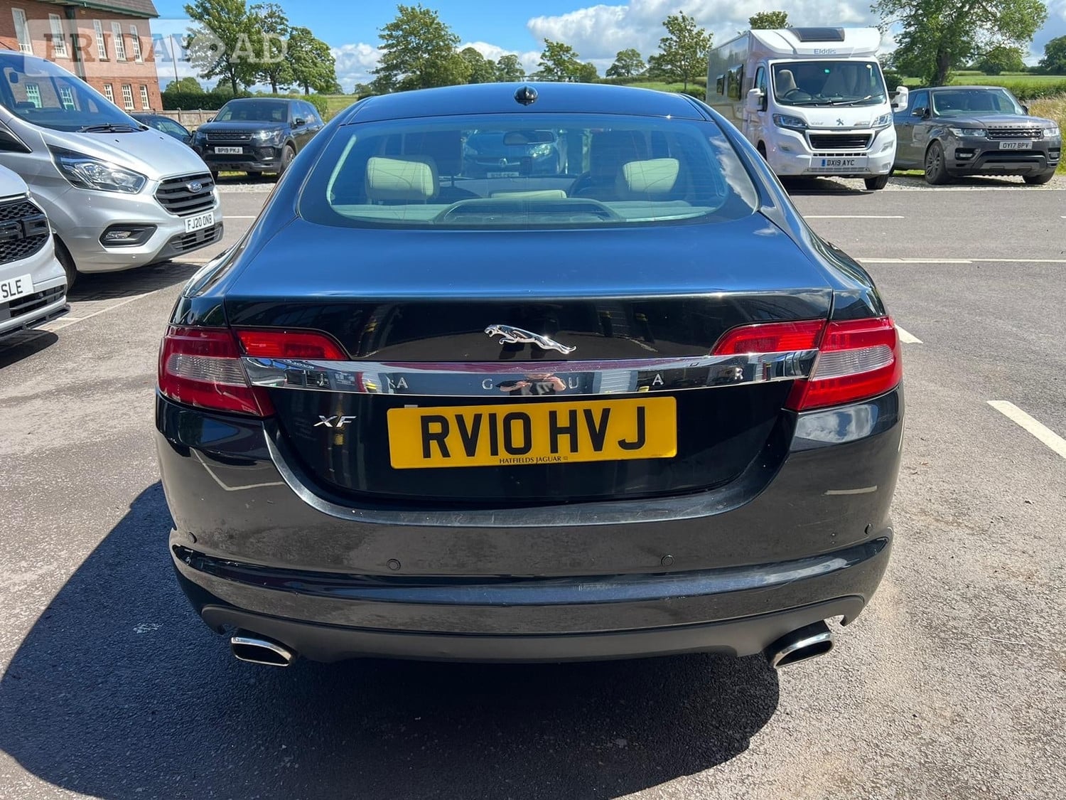 Jaguar XF 2010 - Cars