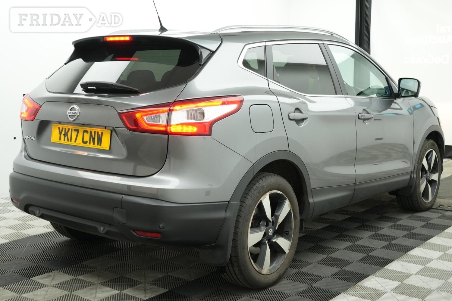 2017 Nissan Qashqai 1.5 dCi N-Vision 2WD Euro 6 (s/s) 5dr - Cars in Lewes