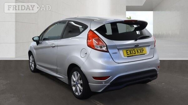 [ berth ]Ford Fiesta