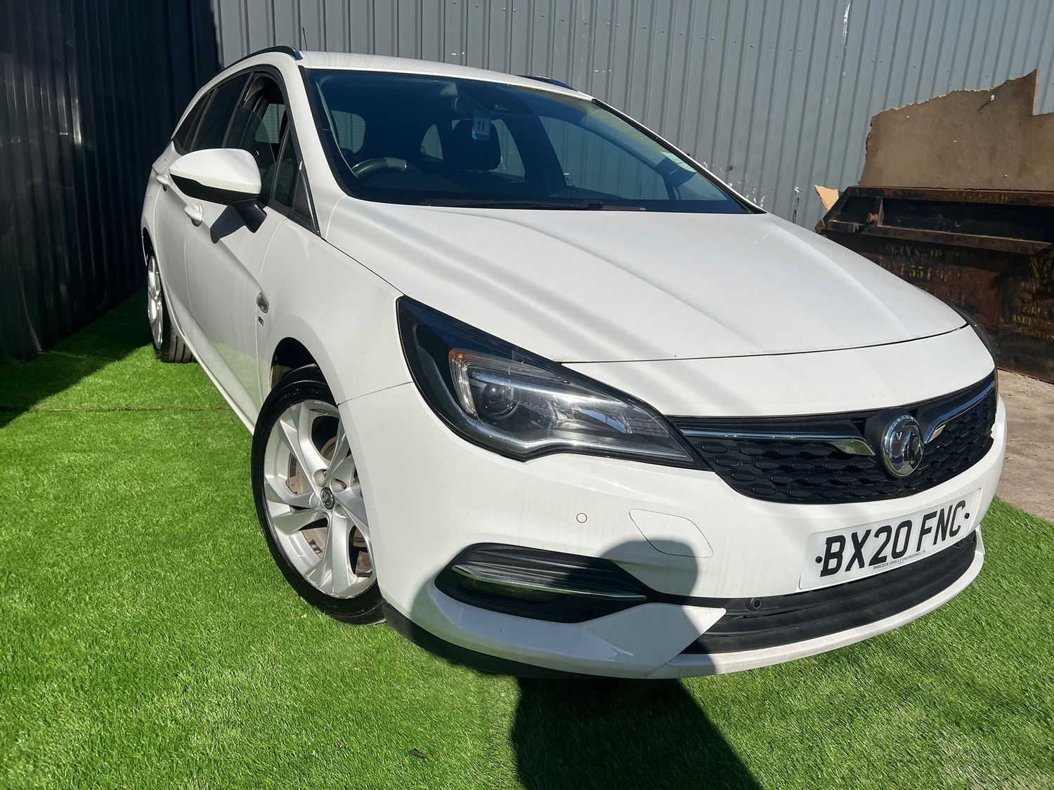 [ berth ]Vauxhall Astra