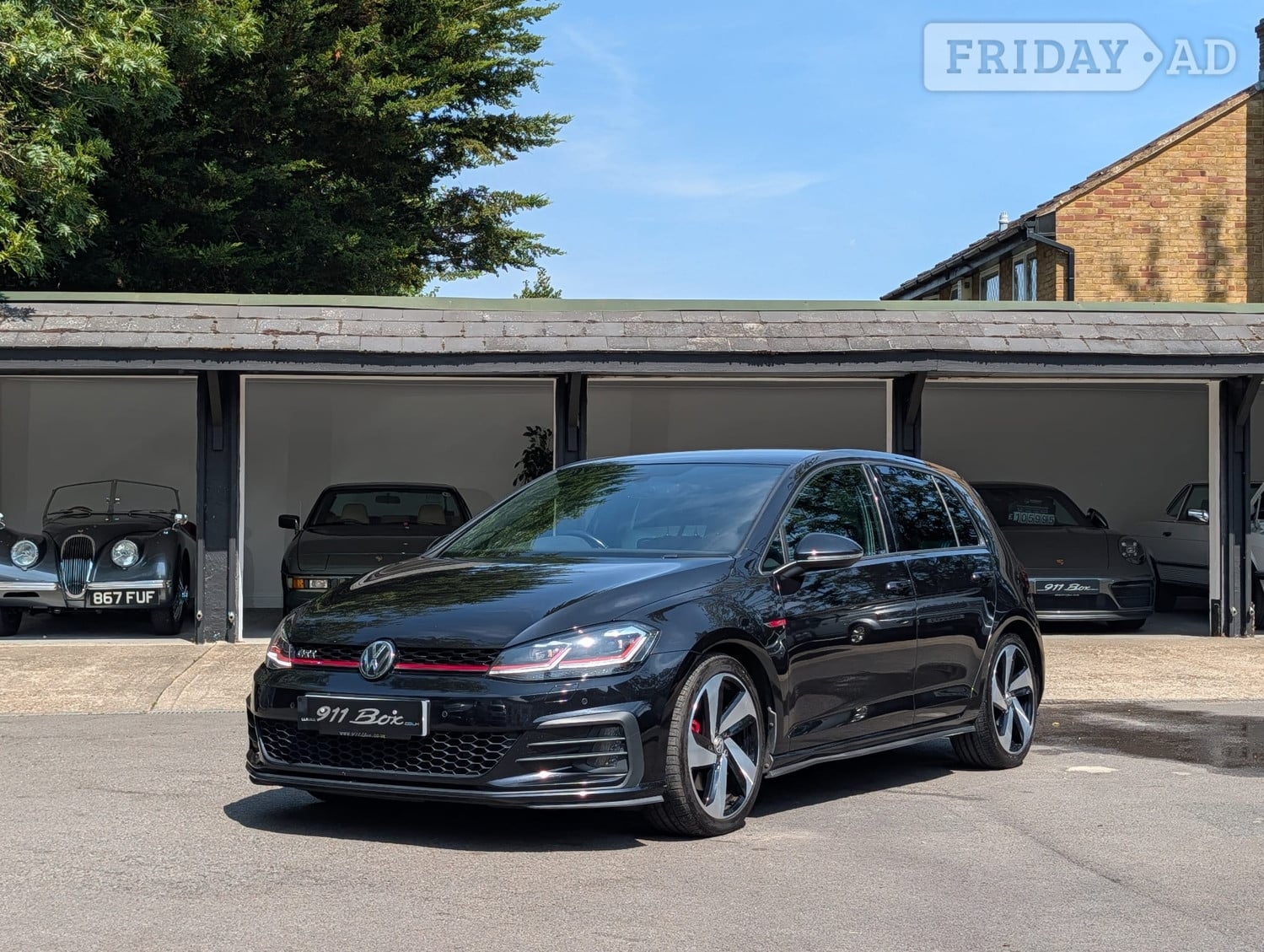 Volkswagen Golf 2018 - Cars in Bromley