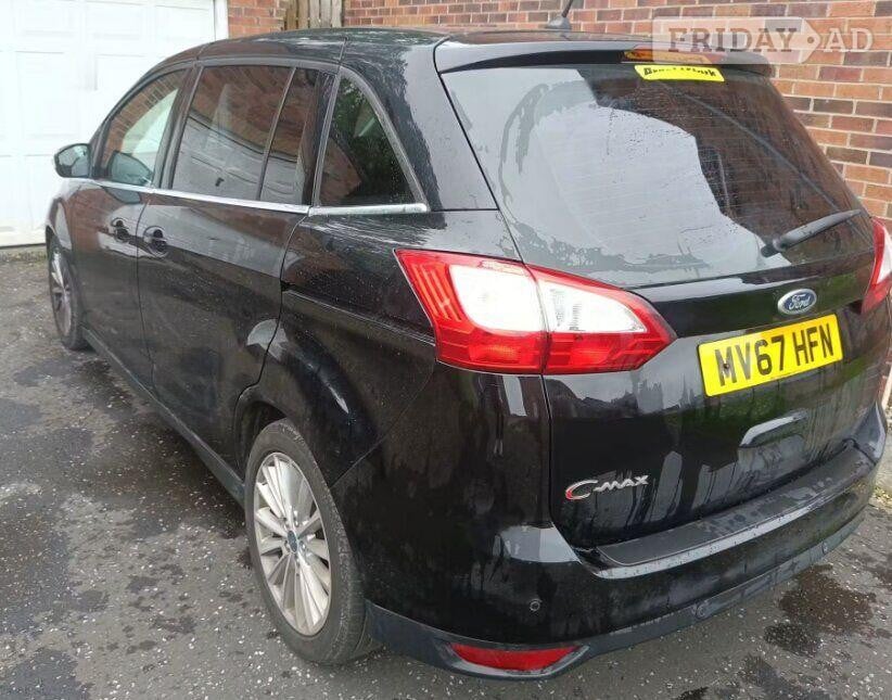 [ berth ]Ford Grand C-MAX