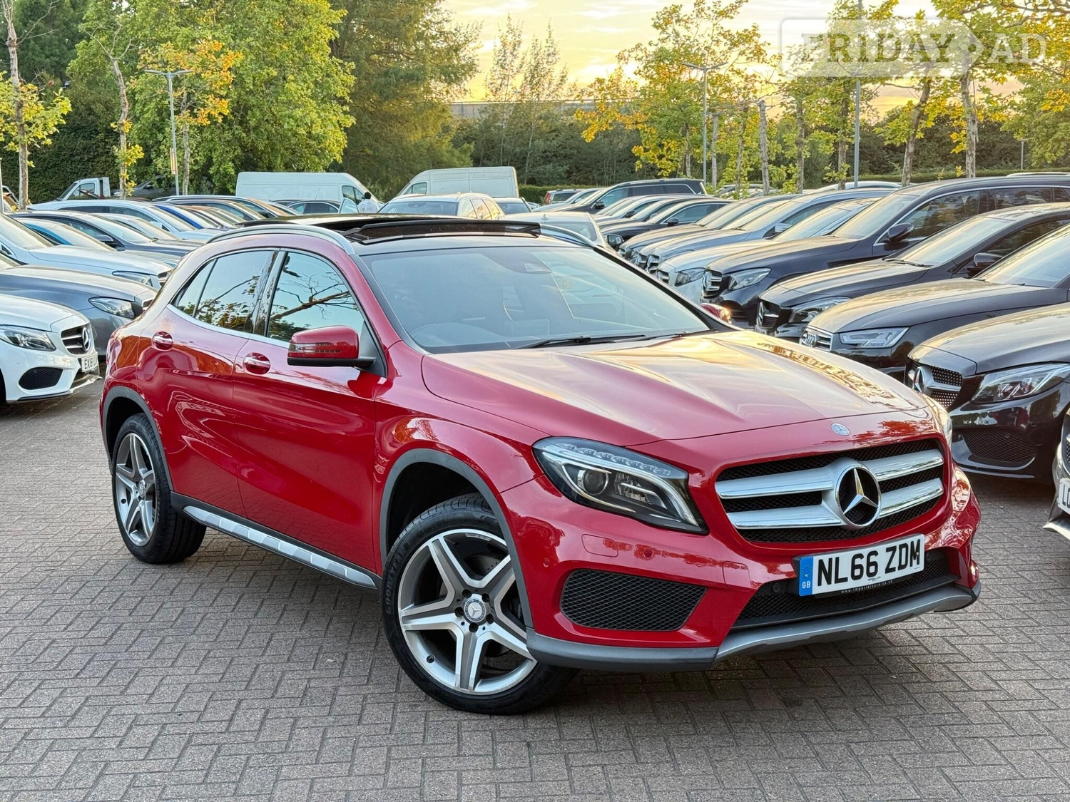 Mercedes-Benz GLA 2016 in Uxbridge