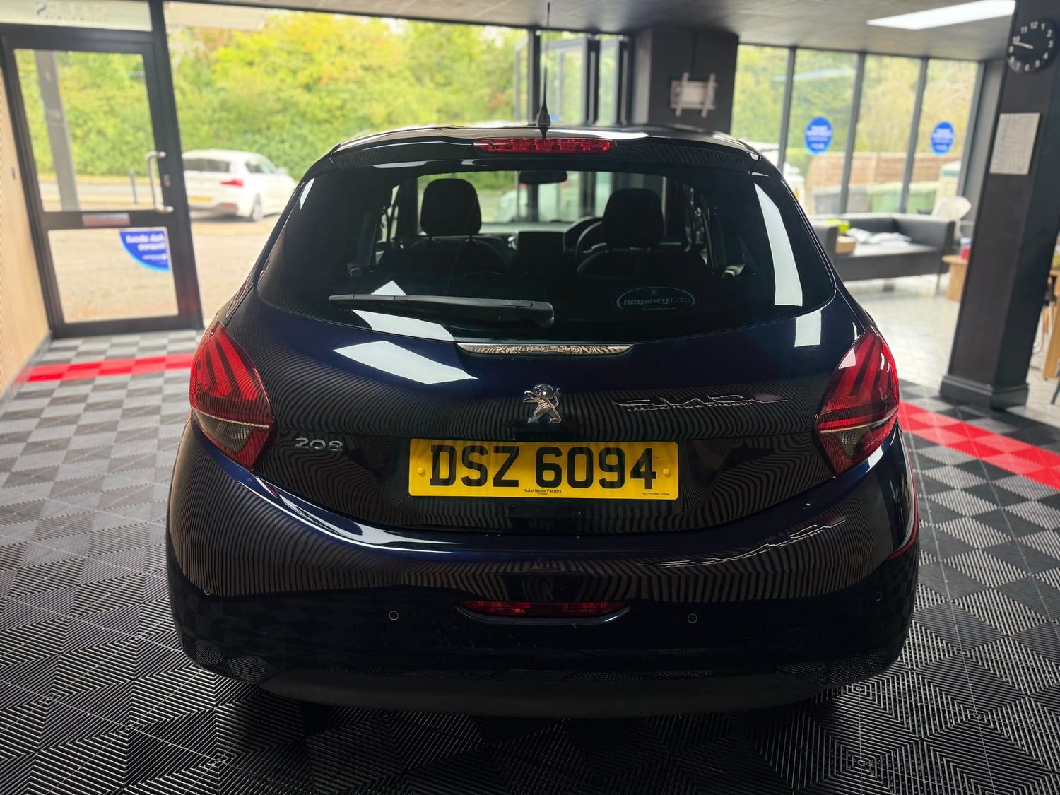 Peugeot 208 2019 - Cars in Waterlooville