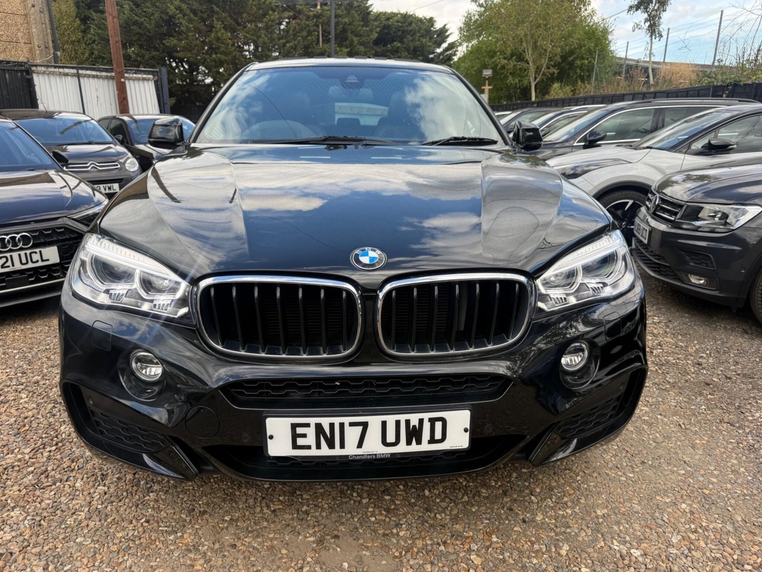 BMW X6 2017 - Cars in Addlestone