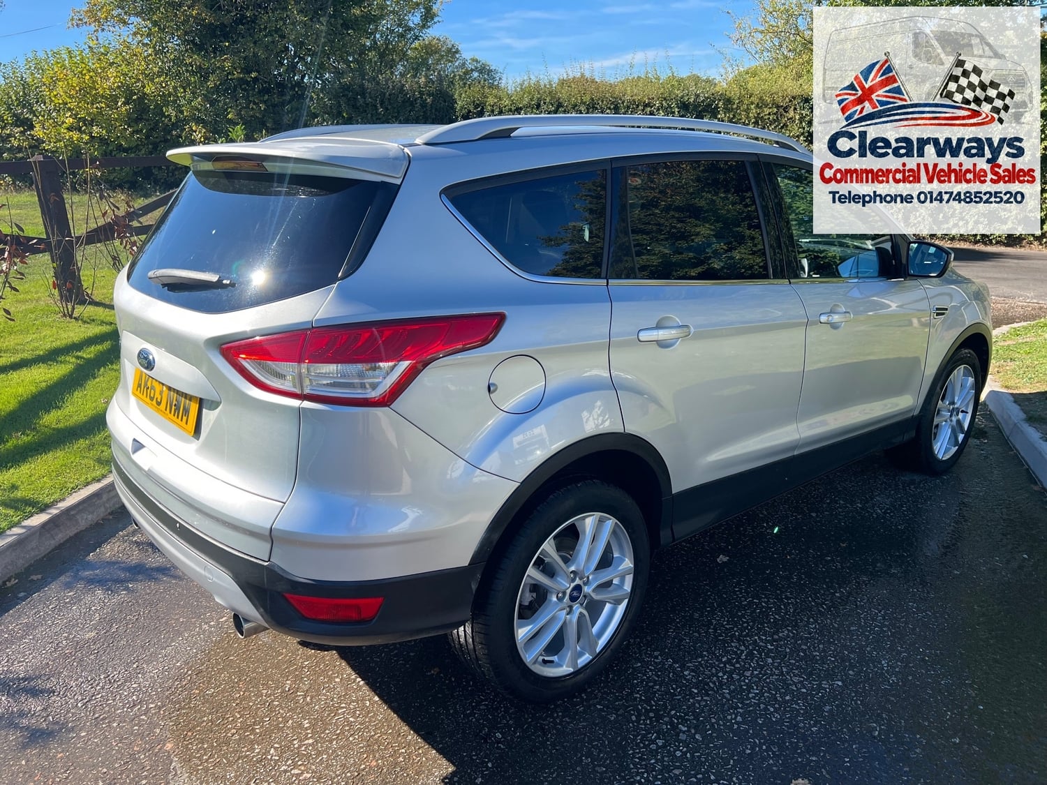 [ berth ]Ford Kuga