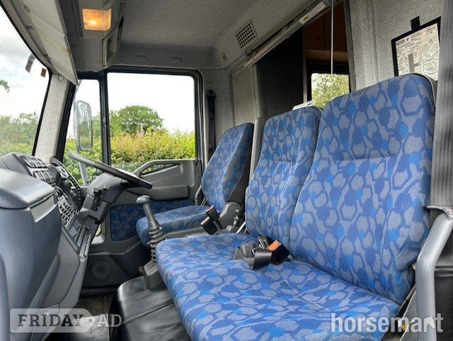 Peper Harow  Iveco Horsebox - Trailers & Horseboxes