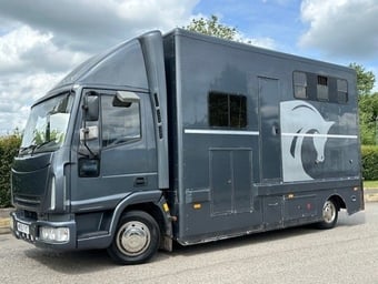 Peper Harow  Iveco Horsebox