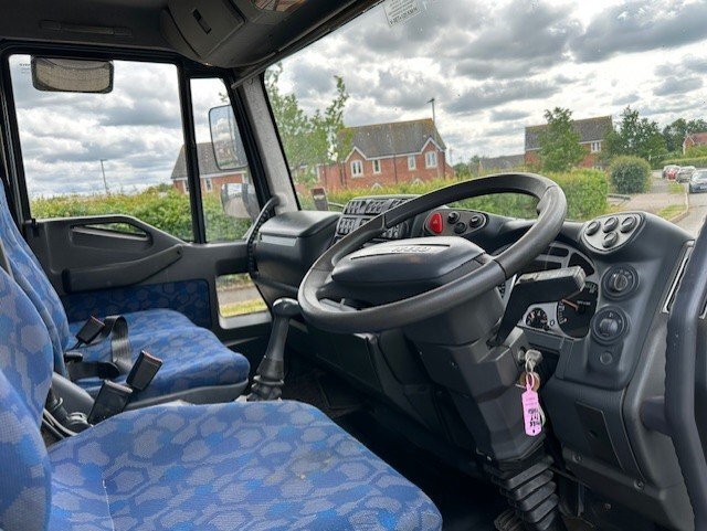 Peper Harow  Iveco Horsebox - Trailers & Horseboxes in Banbury
