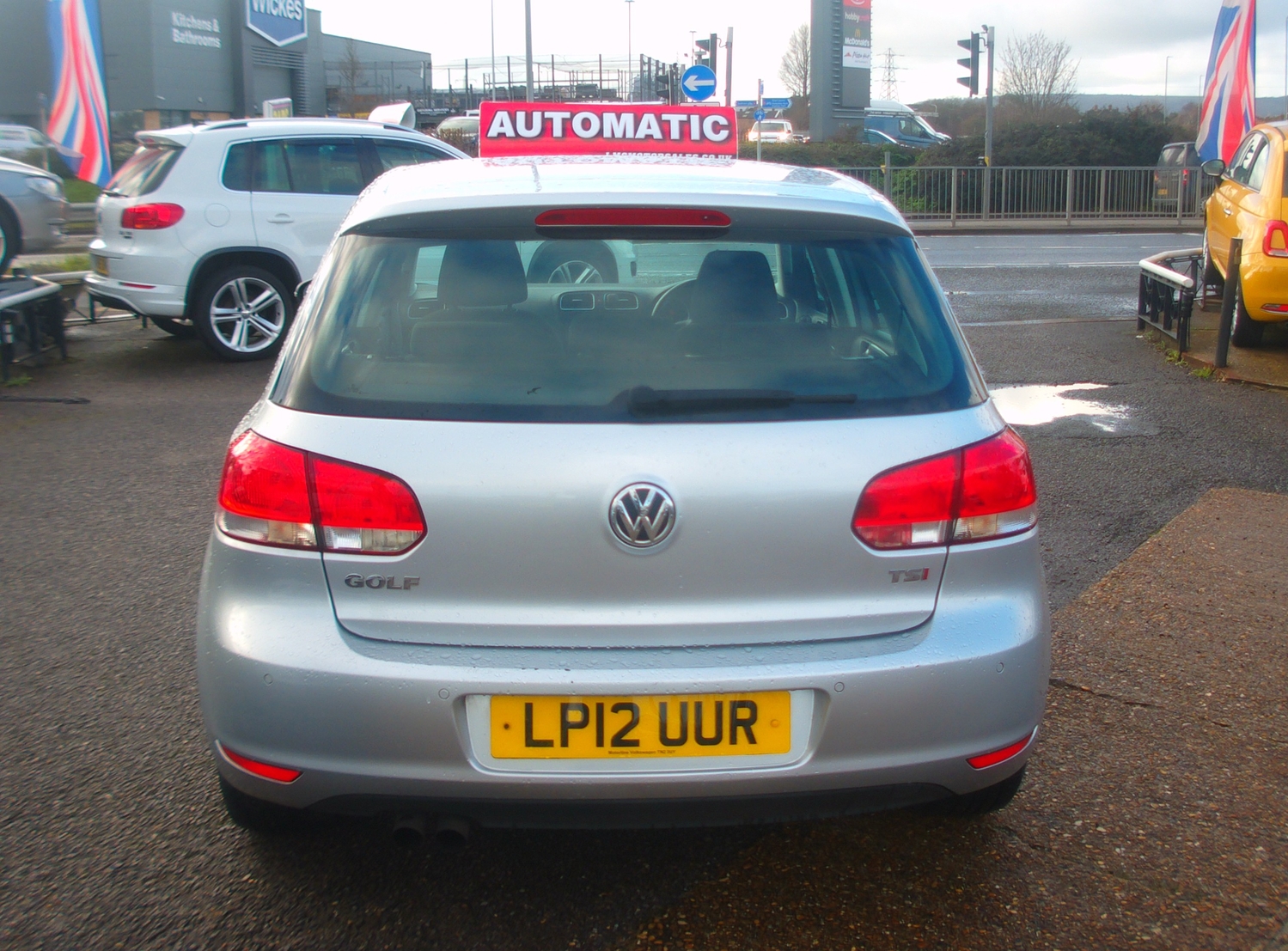 Volkswagen Golf 2012 - Cars