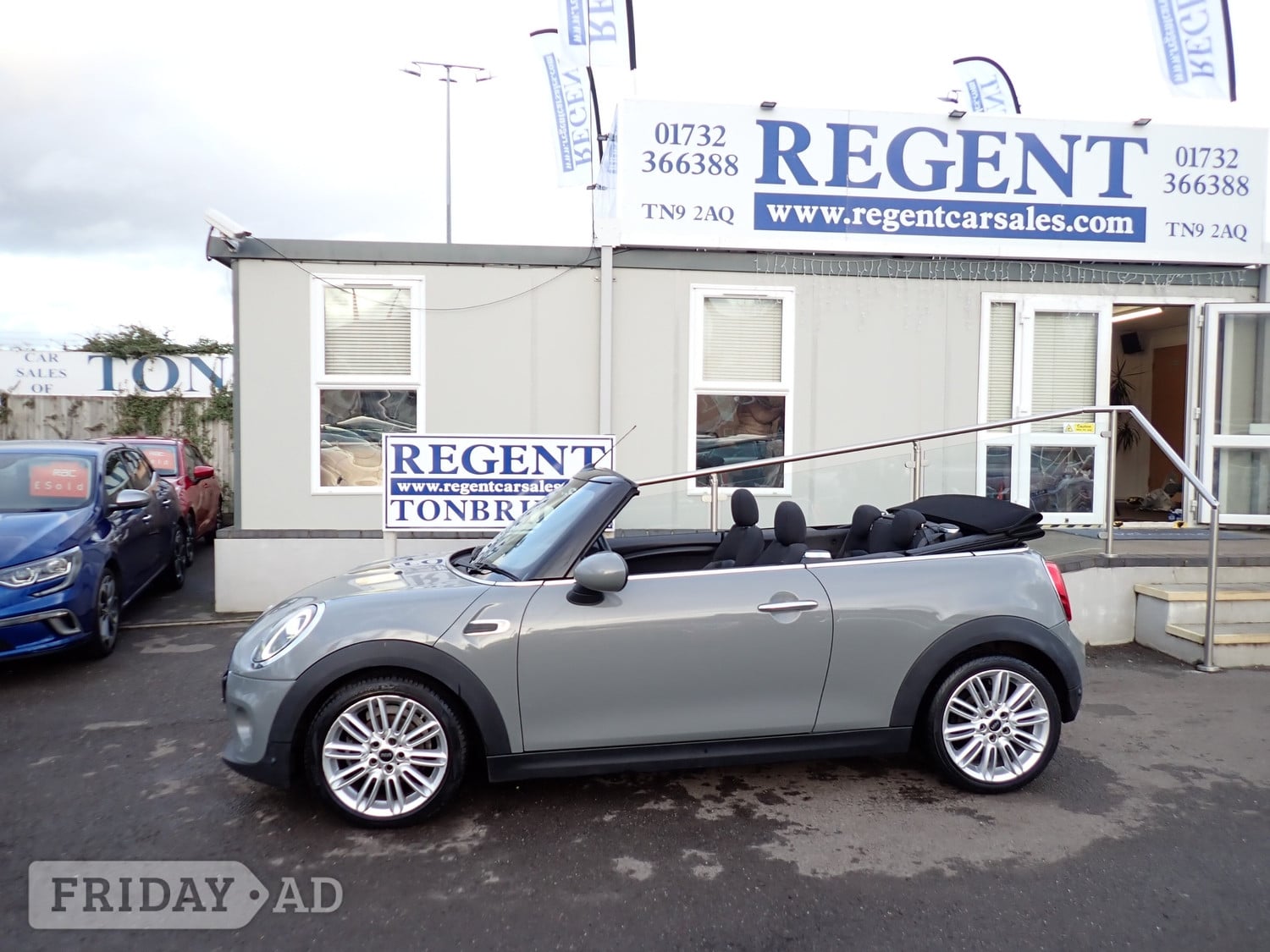 Mini Convertible 2018 - Cars