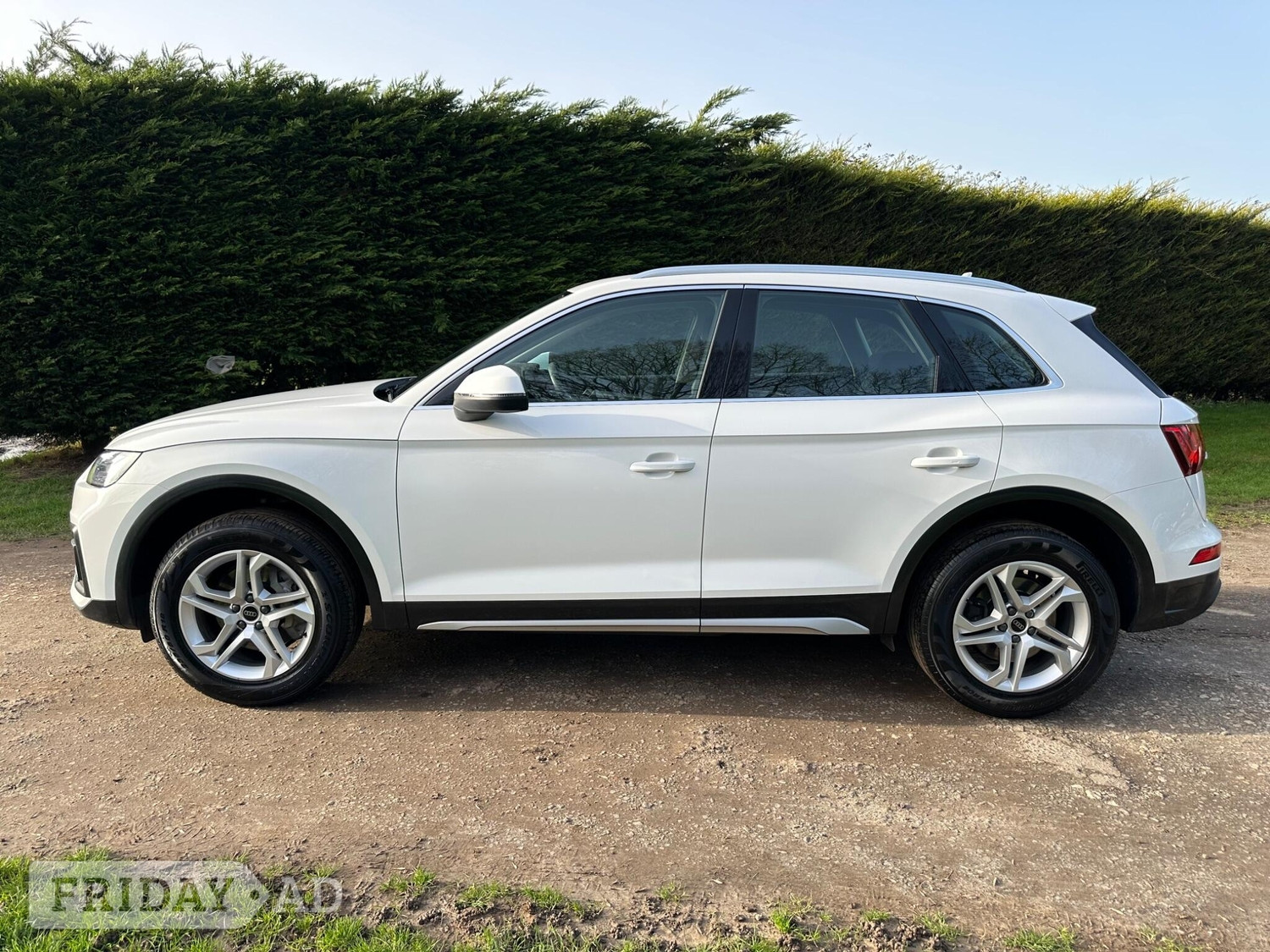 Audi Q5 2023 - Cars in Westerham