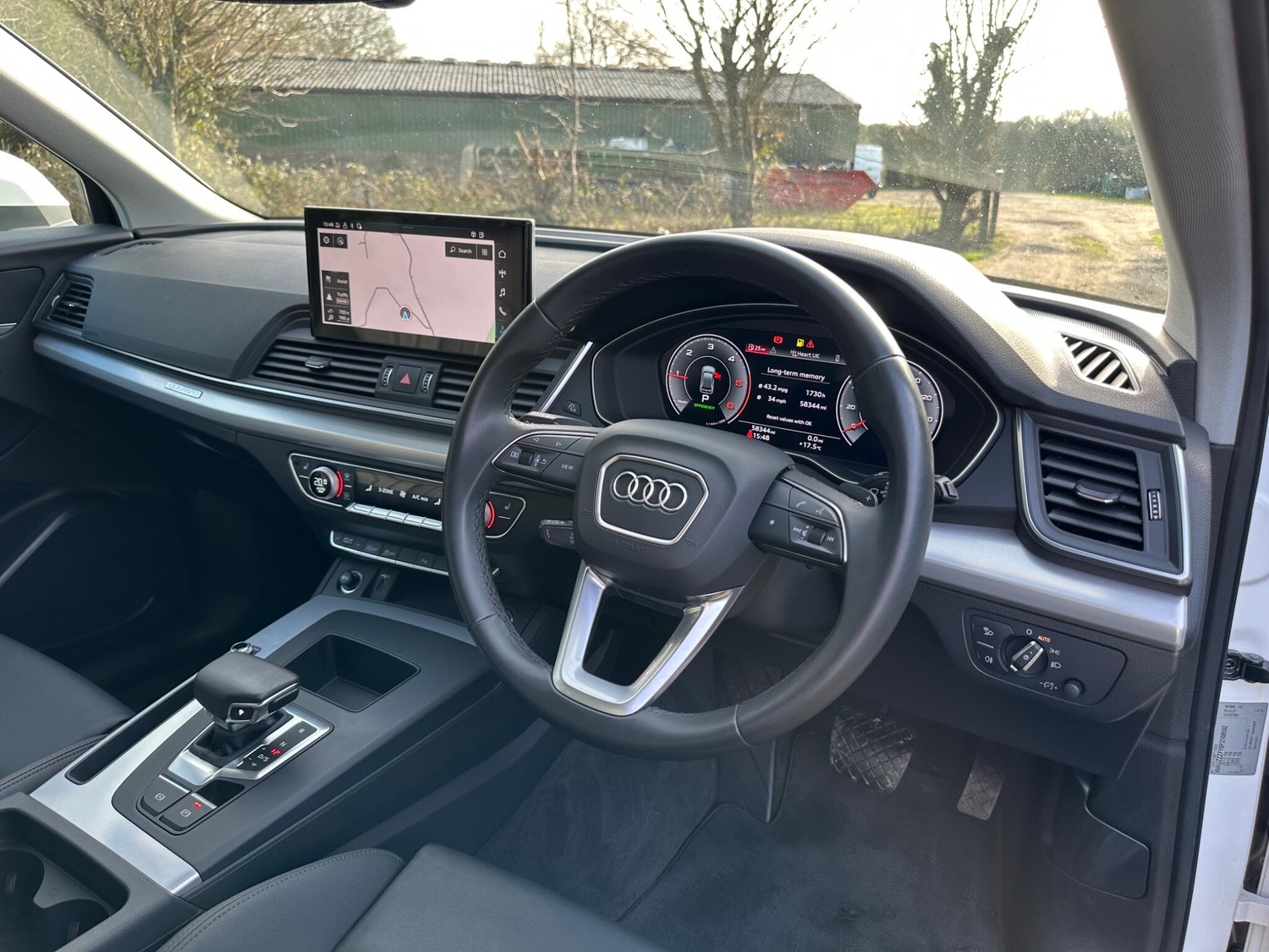 [ berth ]Audi Q5