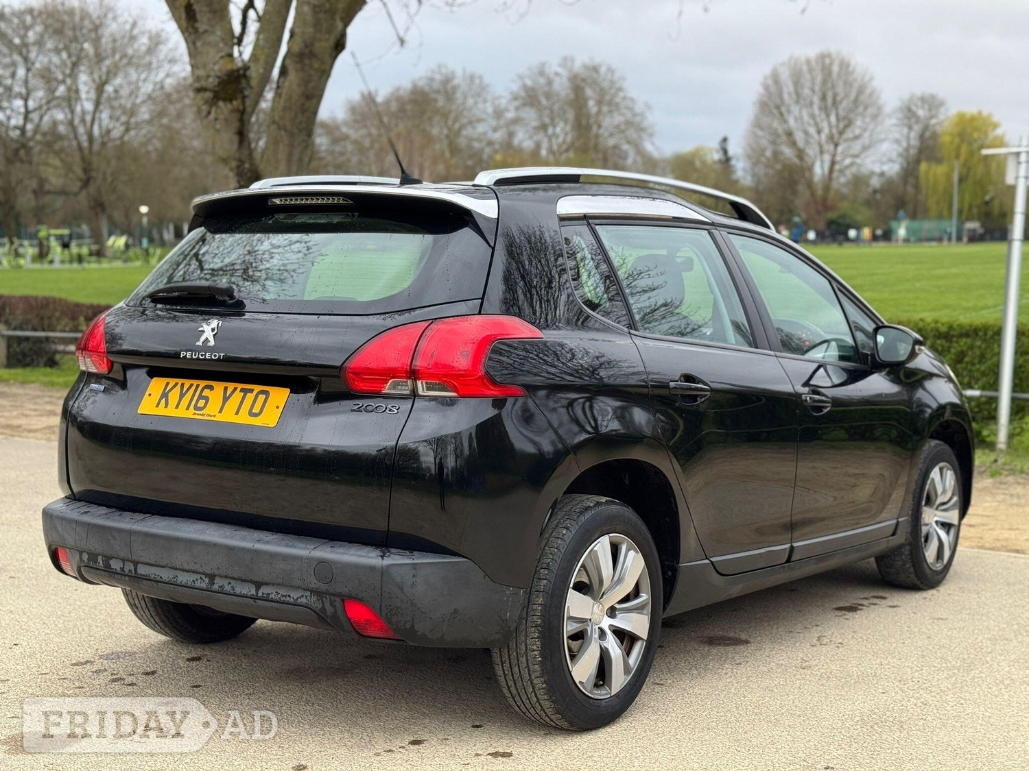 Peugeot 2008 2016 - Cars in Hillingdon