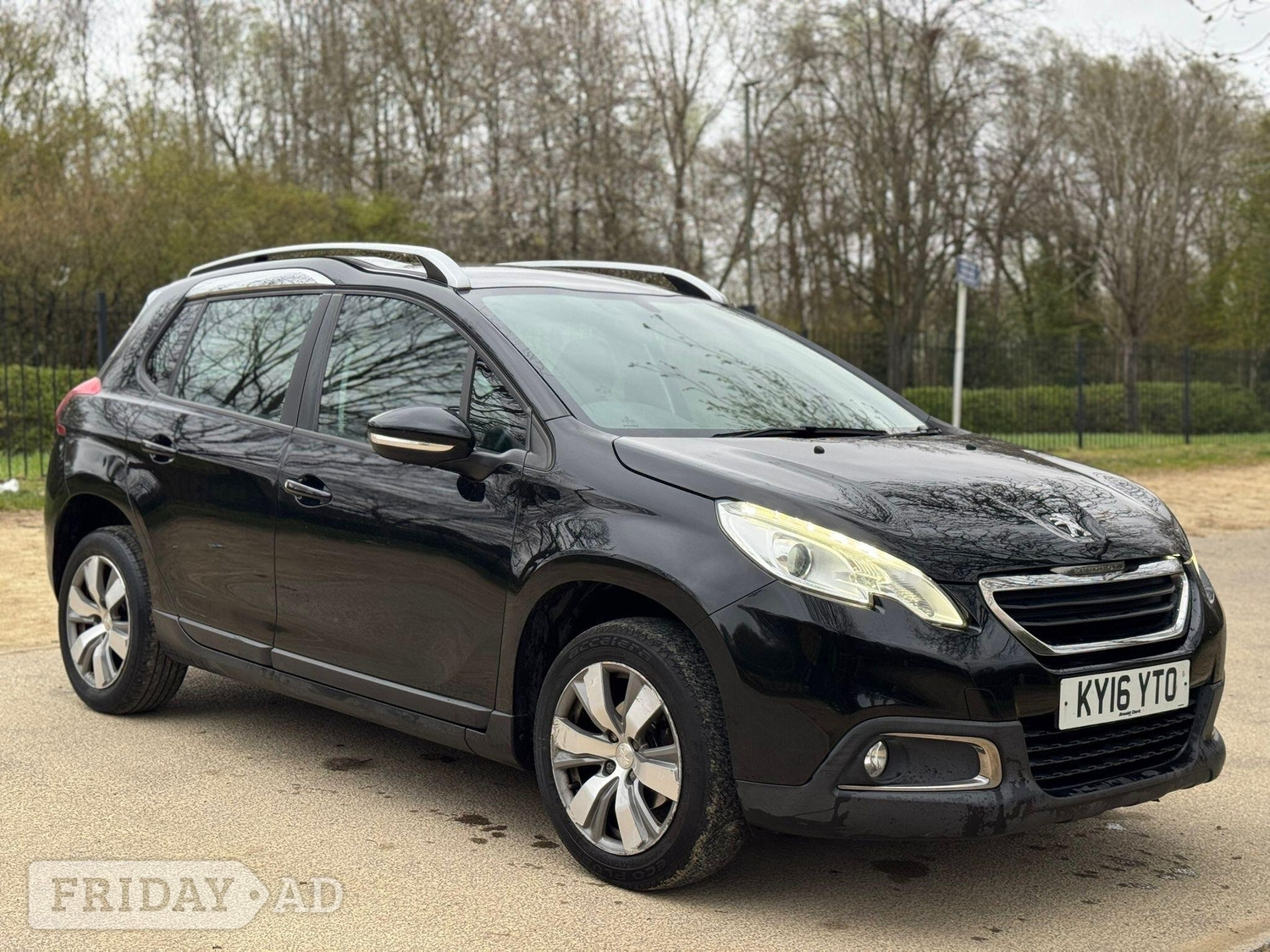 Peugeot 2008 2016 in Hillingdon
