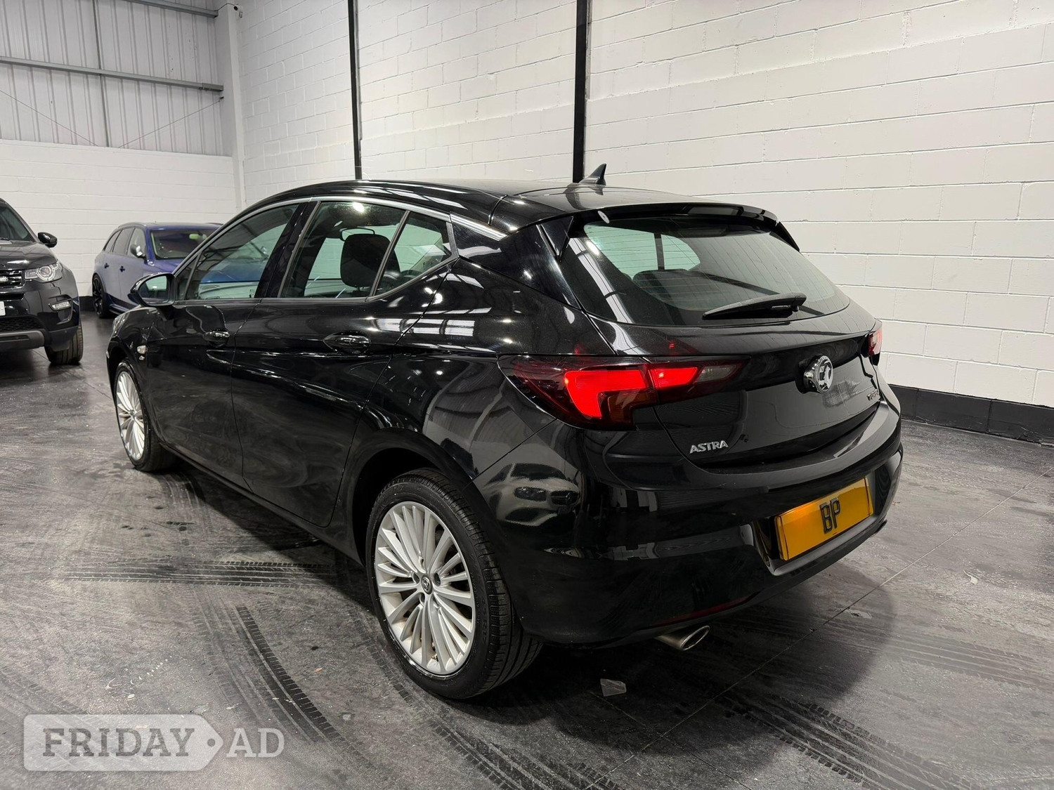 Vauxhall Astra 2018 - Cars
