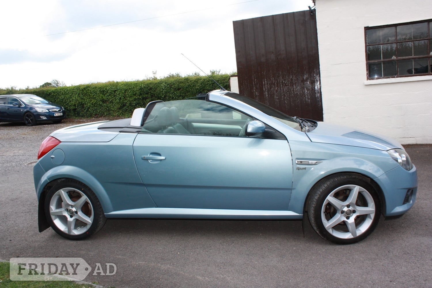Vauxhall Tigra 2005 - Cars in Sherborne