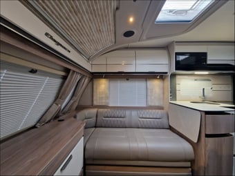 Swift Elegance Grande 780 2024