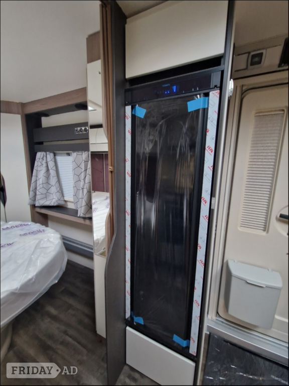 [ berth ]Swift Elegance Grande 780