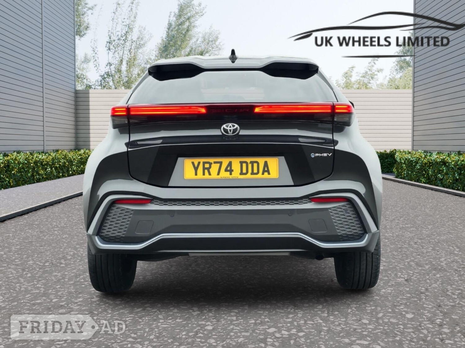 Toyota C-HR 2024 - Cars in Barnet