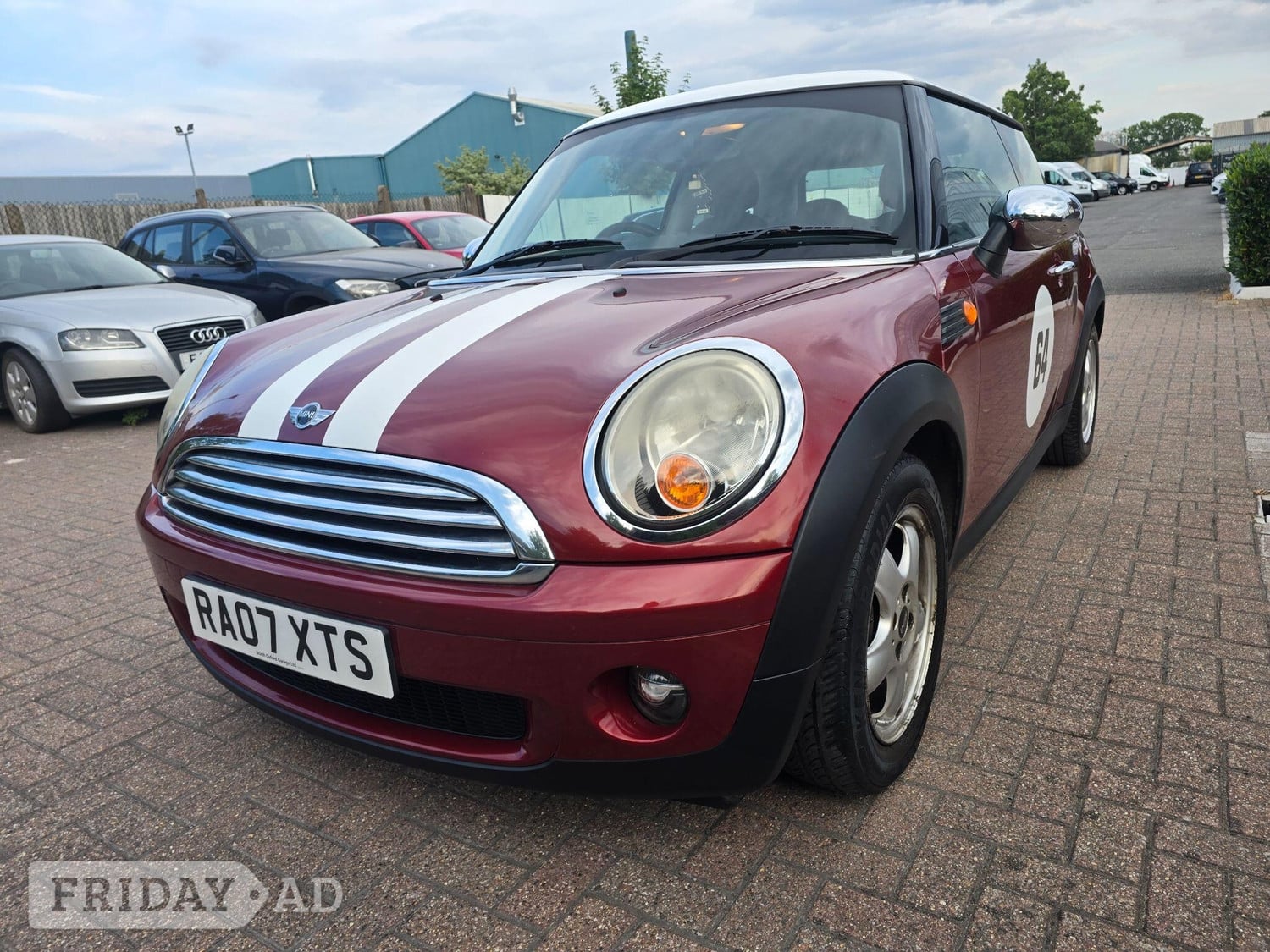 [ berth ]Mini Hatch