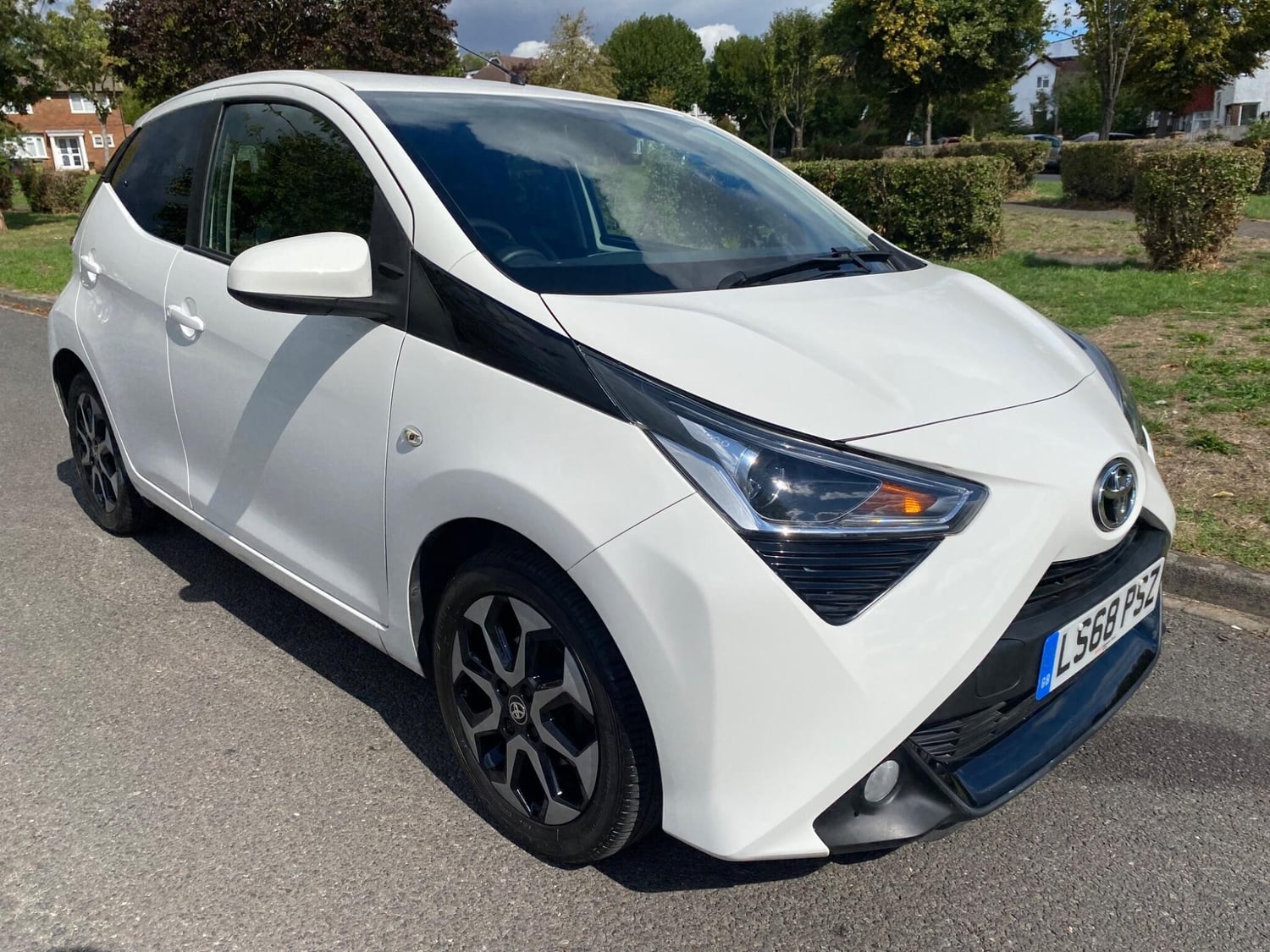 Toyota Aygo 2018 - Cars