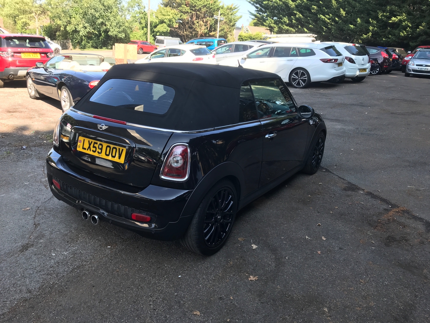 Mini Convertible 2009 - Cars
