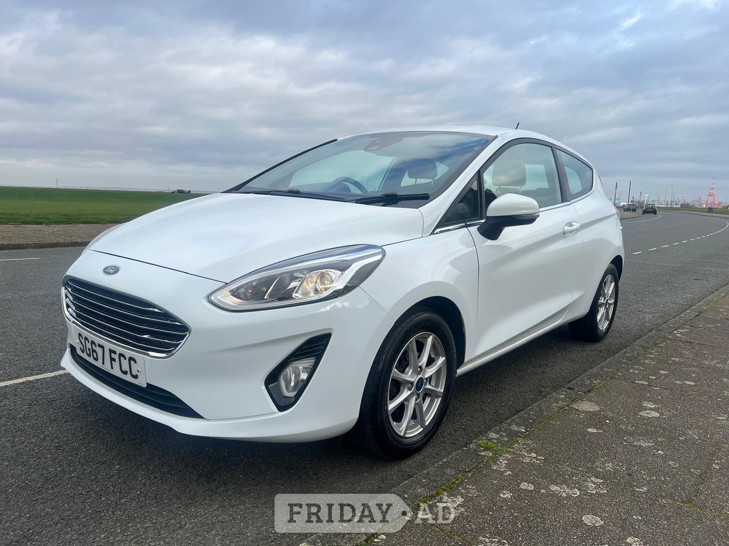 [ berth ]Ford Fiesta