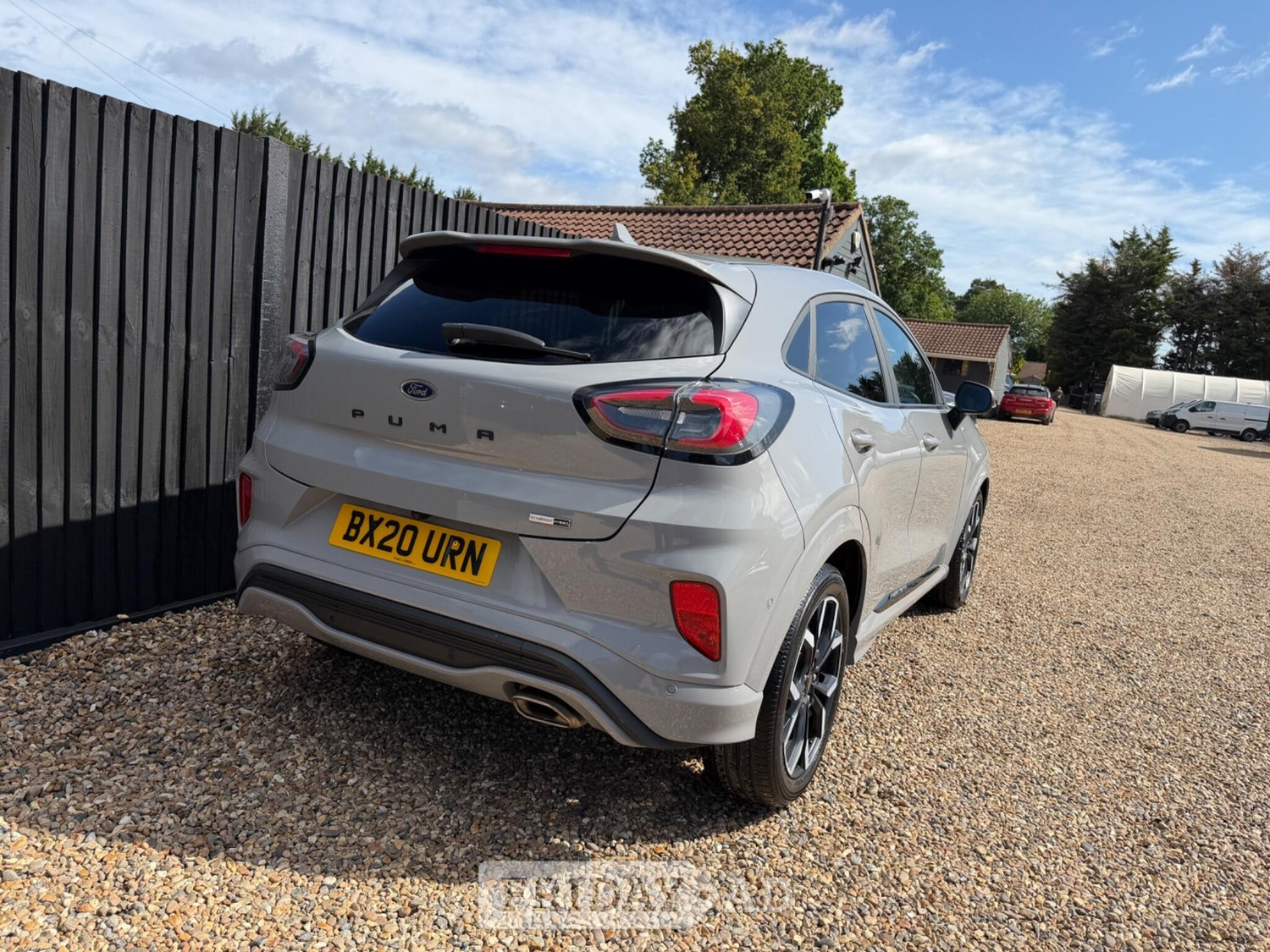 Ford Puma 2020 - Cars in Addlestone