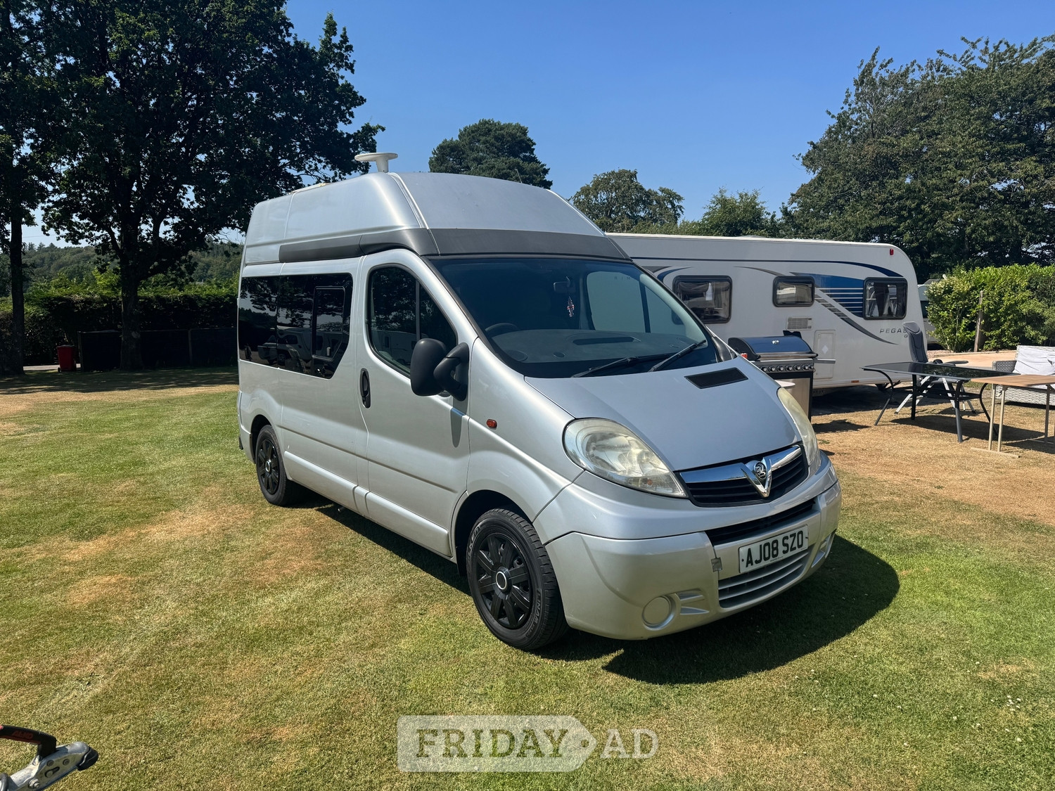 Vauxhall Vivaro 2008 in Taunton
