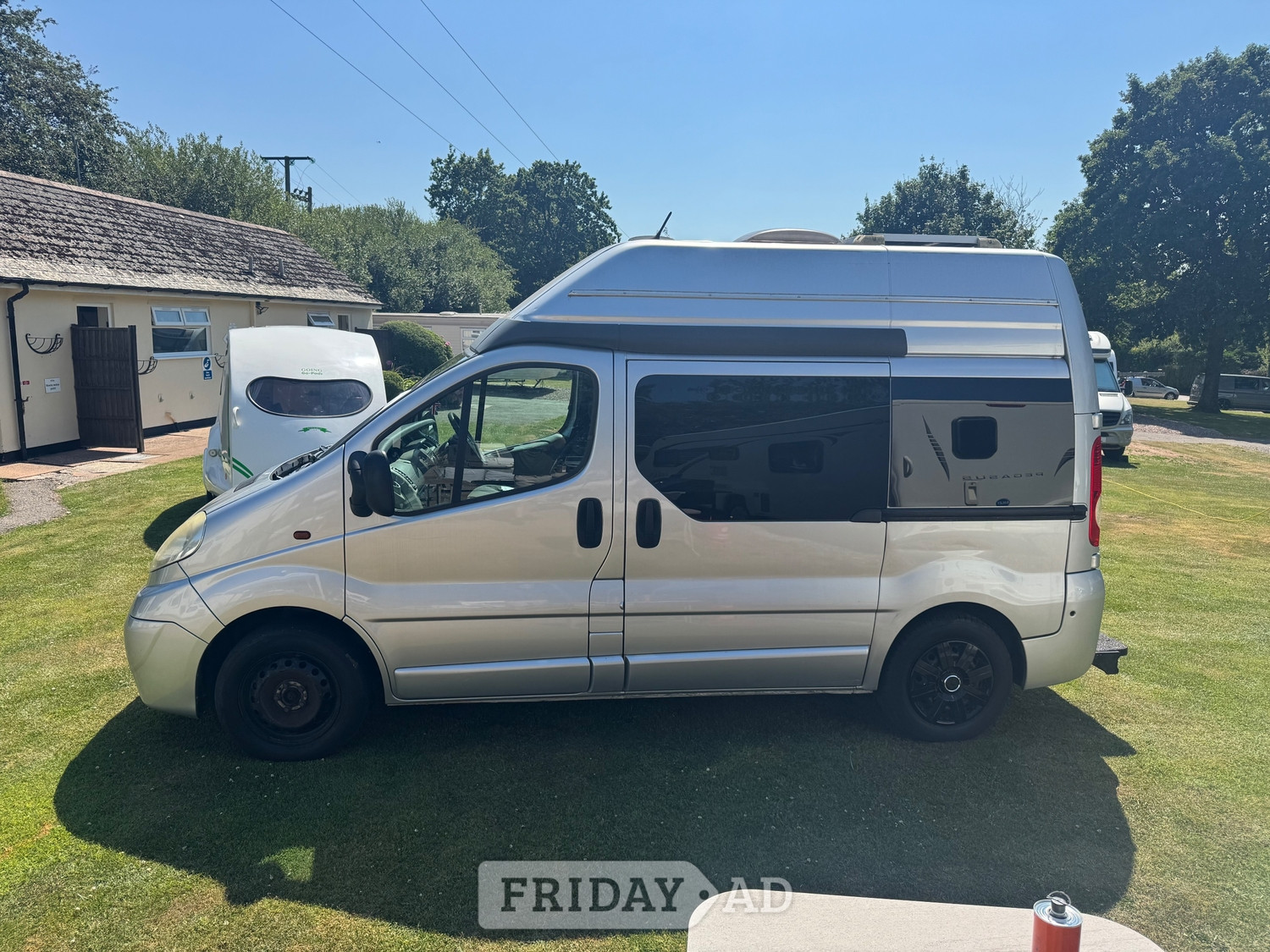 Vauxhall Vivaro 2008 - Vans & Commercial Vehicles