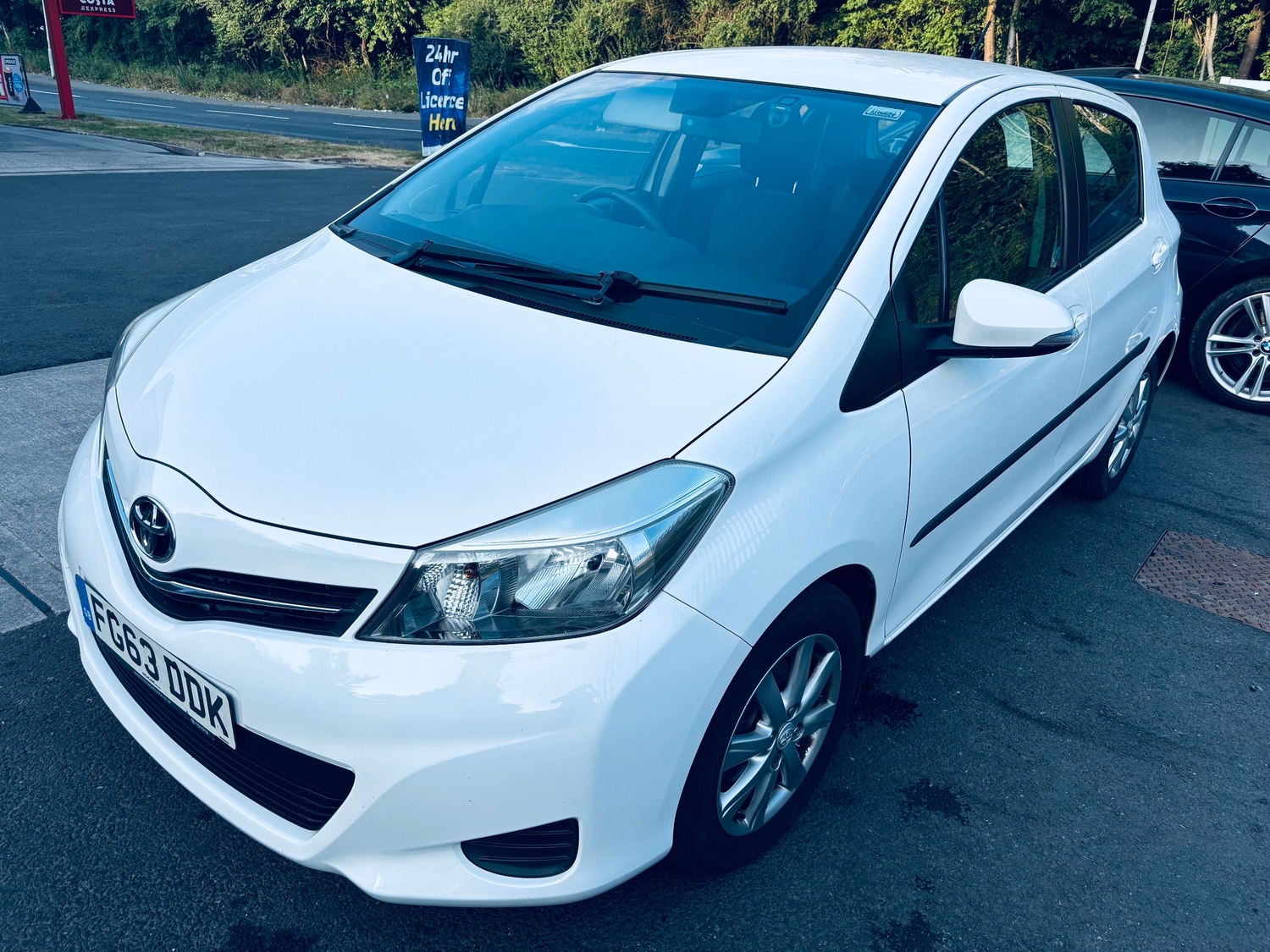Toyota Yaris 2013 - Cars in Manchester
