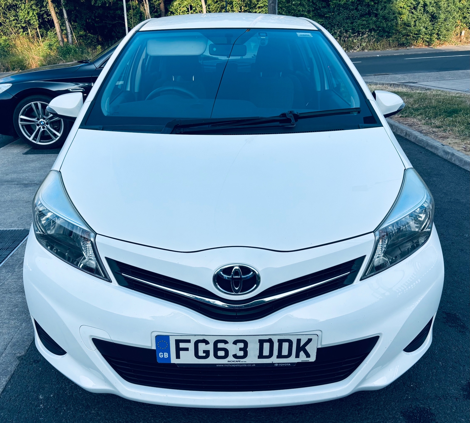 Toyota Yaris 2013 - Cars