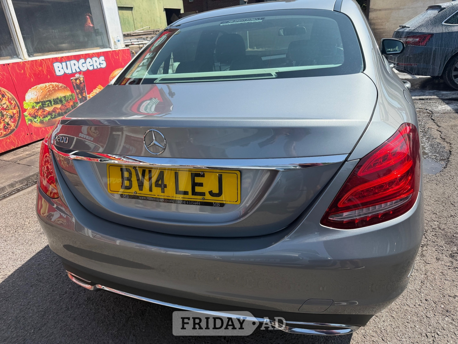 [ berth ]Mercedes-Benz C Class