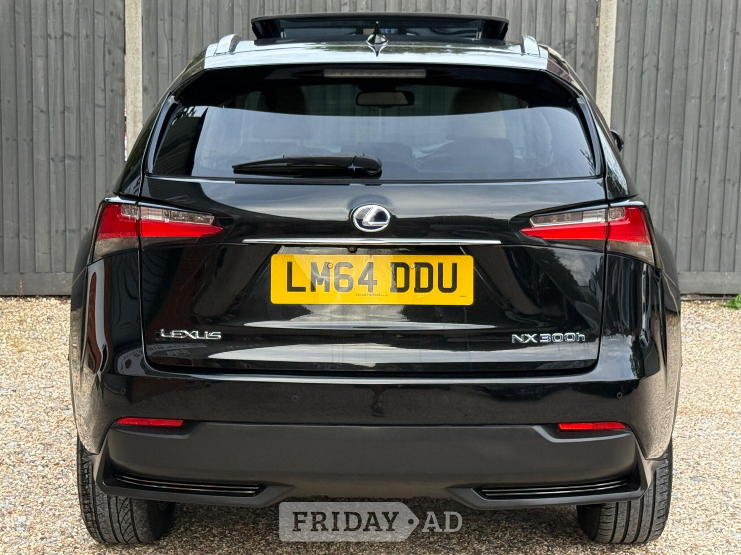 Lexus NX 2014 - Cars in Crowthorne