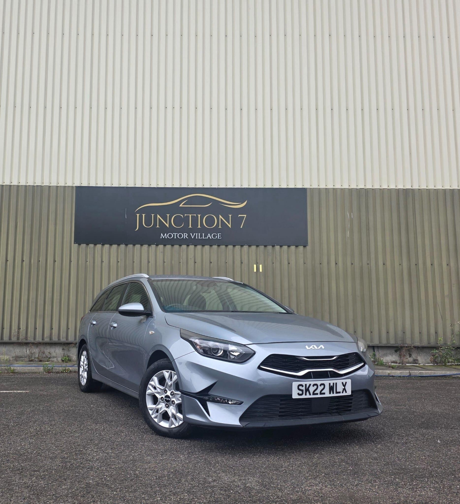 [ berth ]Kia Ceed