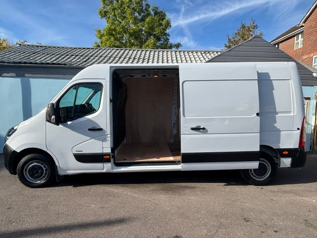 Vauxhall Movano 2021 - Vans & Commercial Vehicles in Southampton