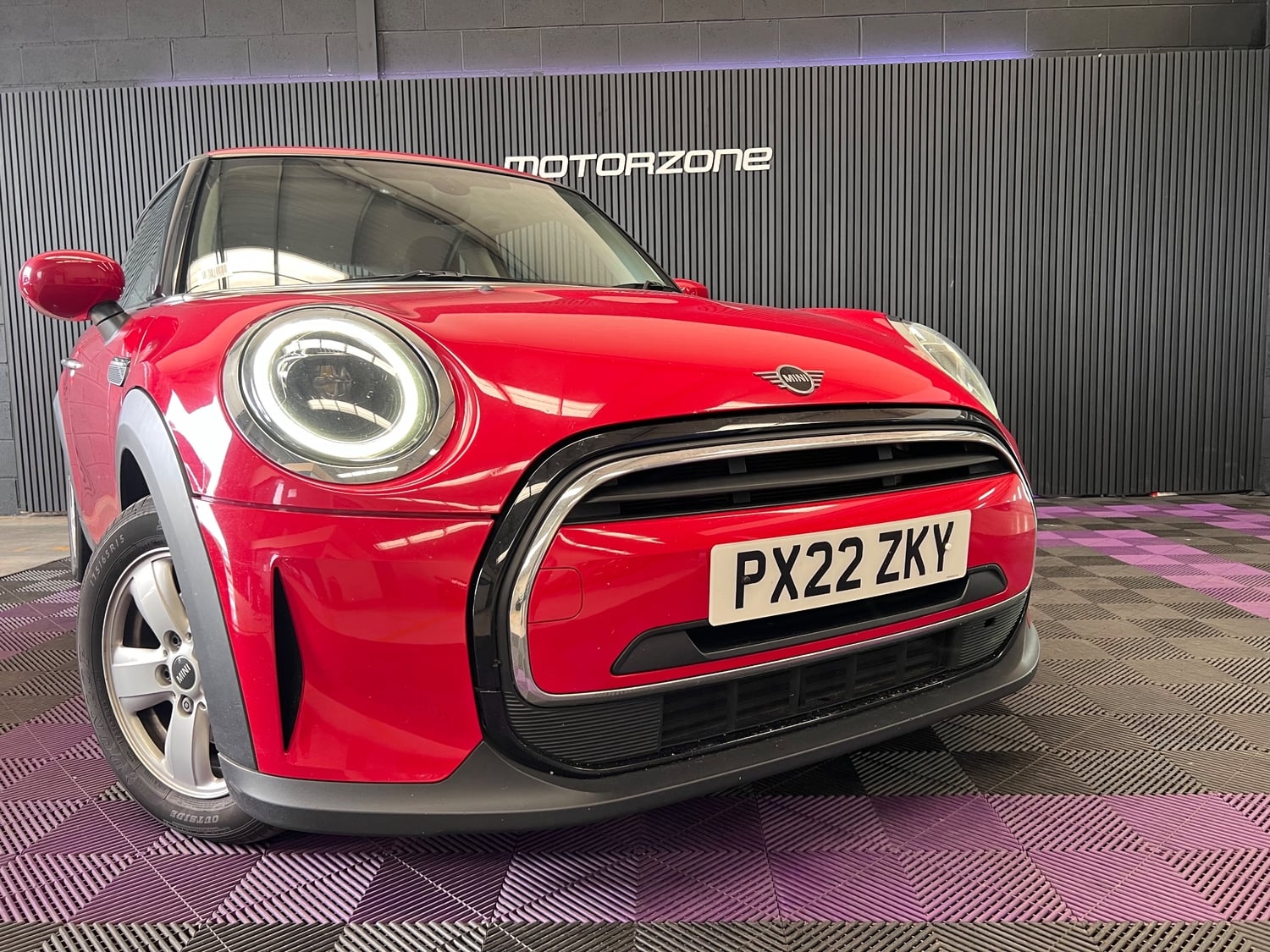[ berth ]Mini Hatch