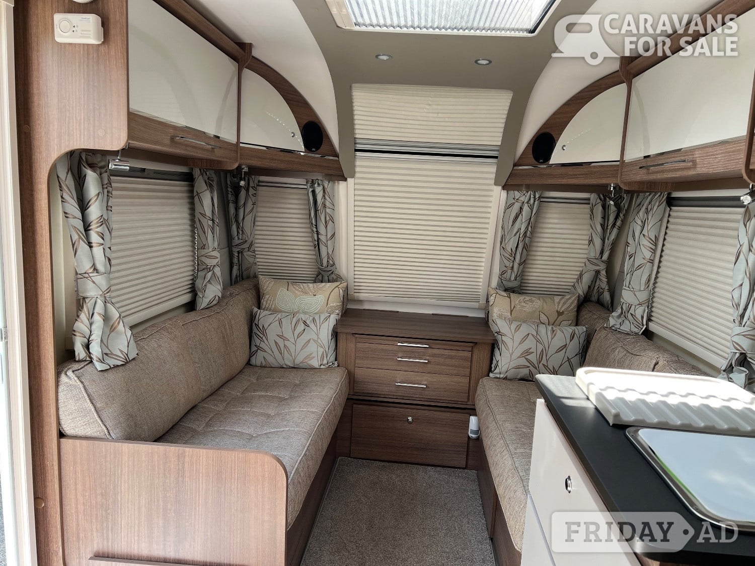 [ berth ]Bailey Unicorn Cadiz