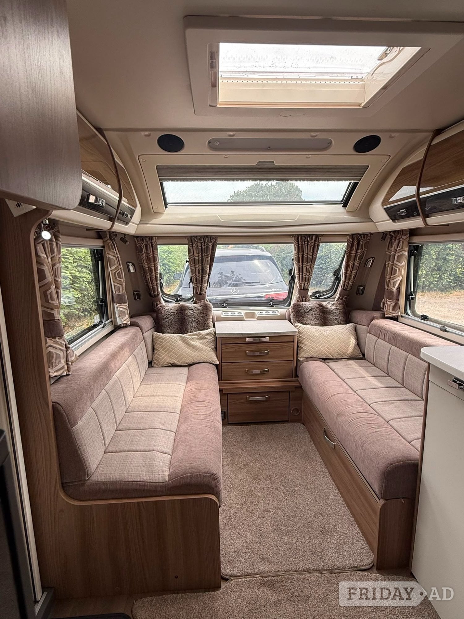 [ berth ]Swift Elegance