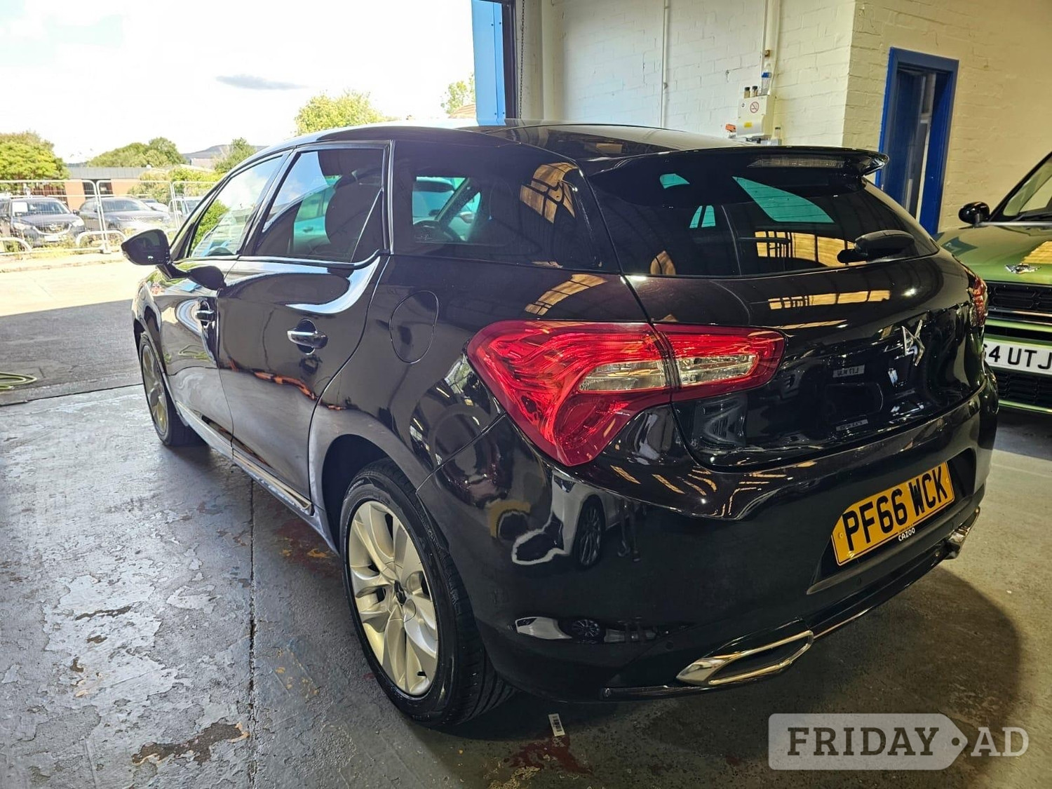 DS DS 5 2016 - Cars in Pontypridd
