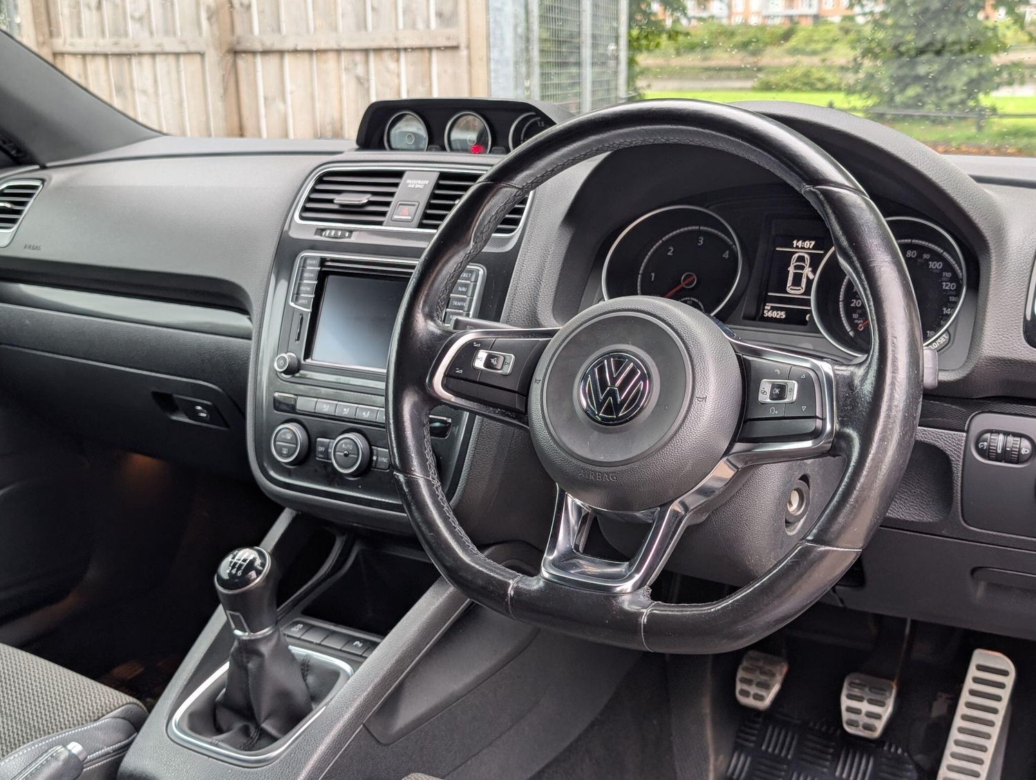 [ berth ]Volkswagen Scirocco
