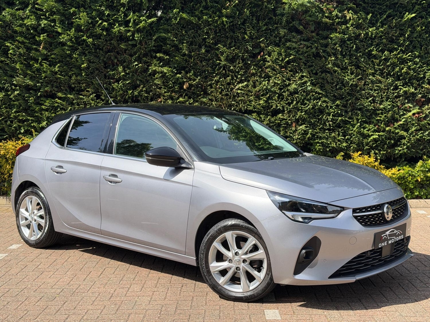 Vauxhall Corsa 2021 in Leatherhead