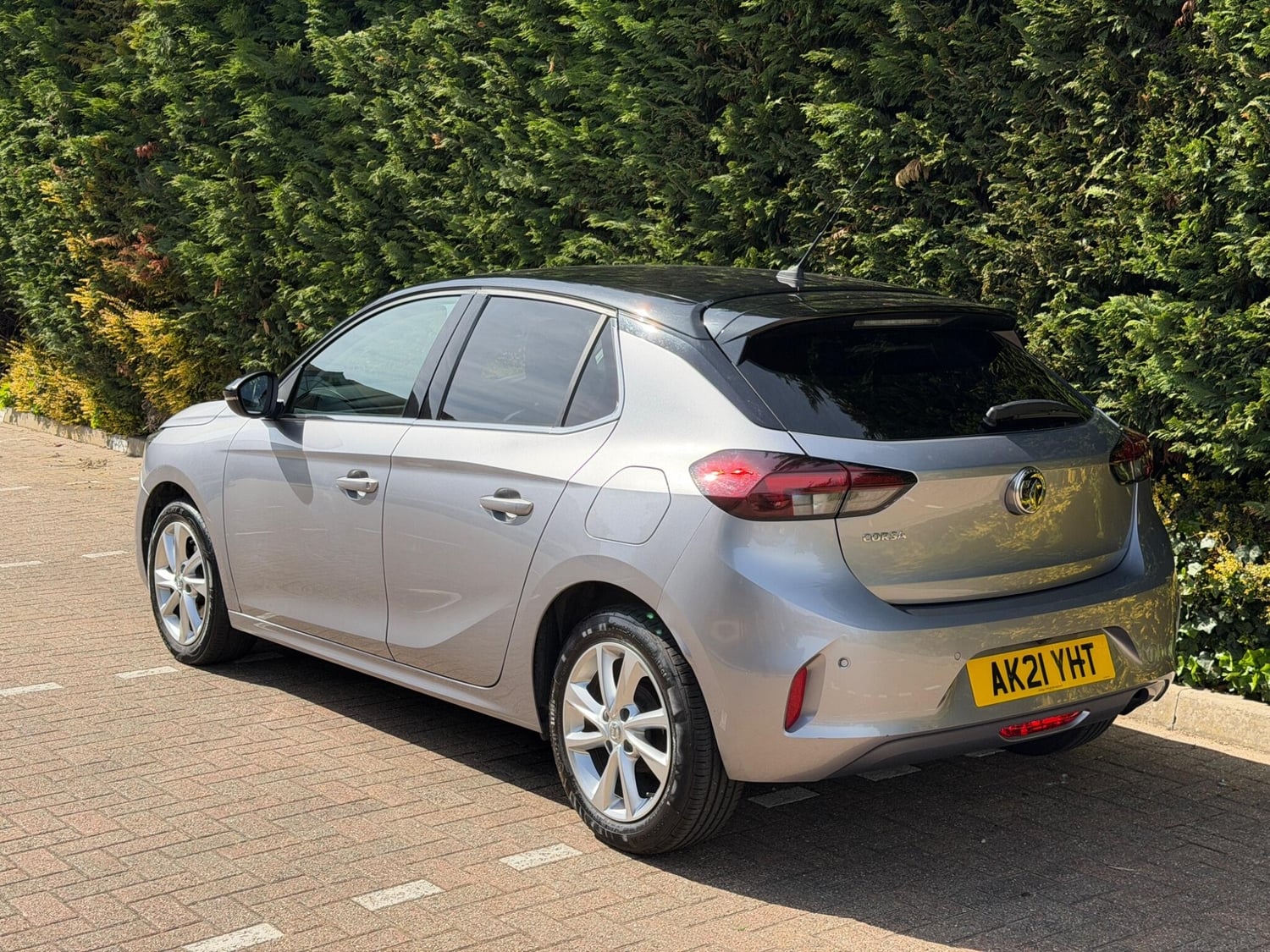 [ berth ]Vauxhall Corsa