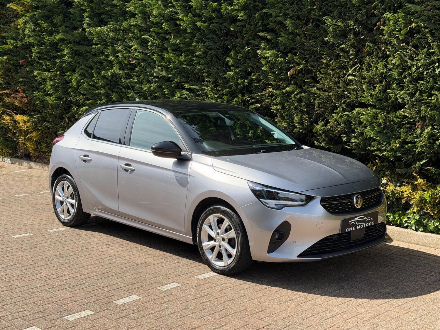 Vauxhall Corsa 2021 - Cars in Leatherhead