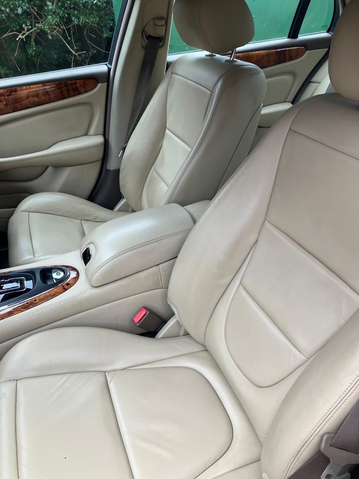 Jaguar XJ 2006 - Cars