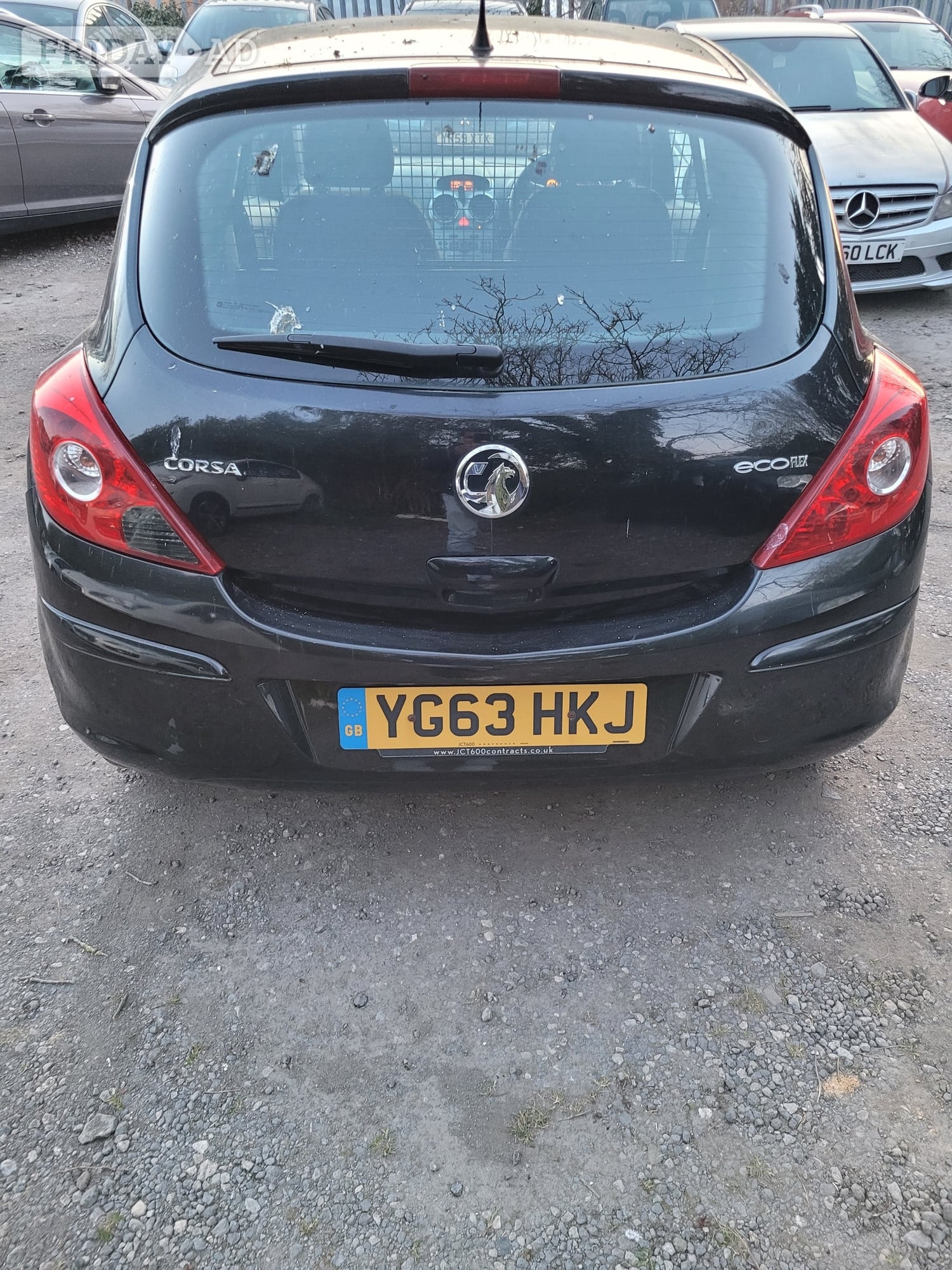 [ berth ]Vauxhall Corsa