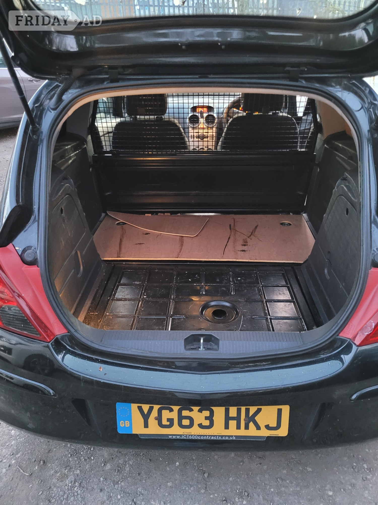 Vauxhall Corsa 2013 - Vans & Commercial Vehicles in Bradford