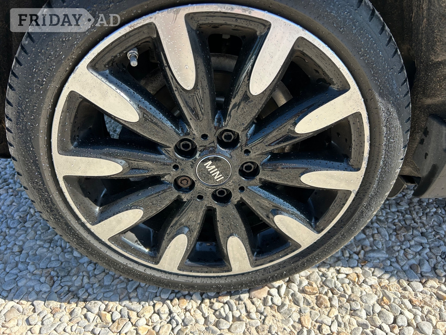 [ berth ]Mini Hatch
