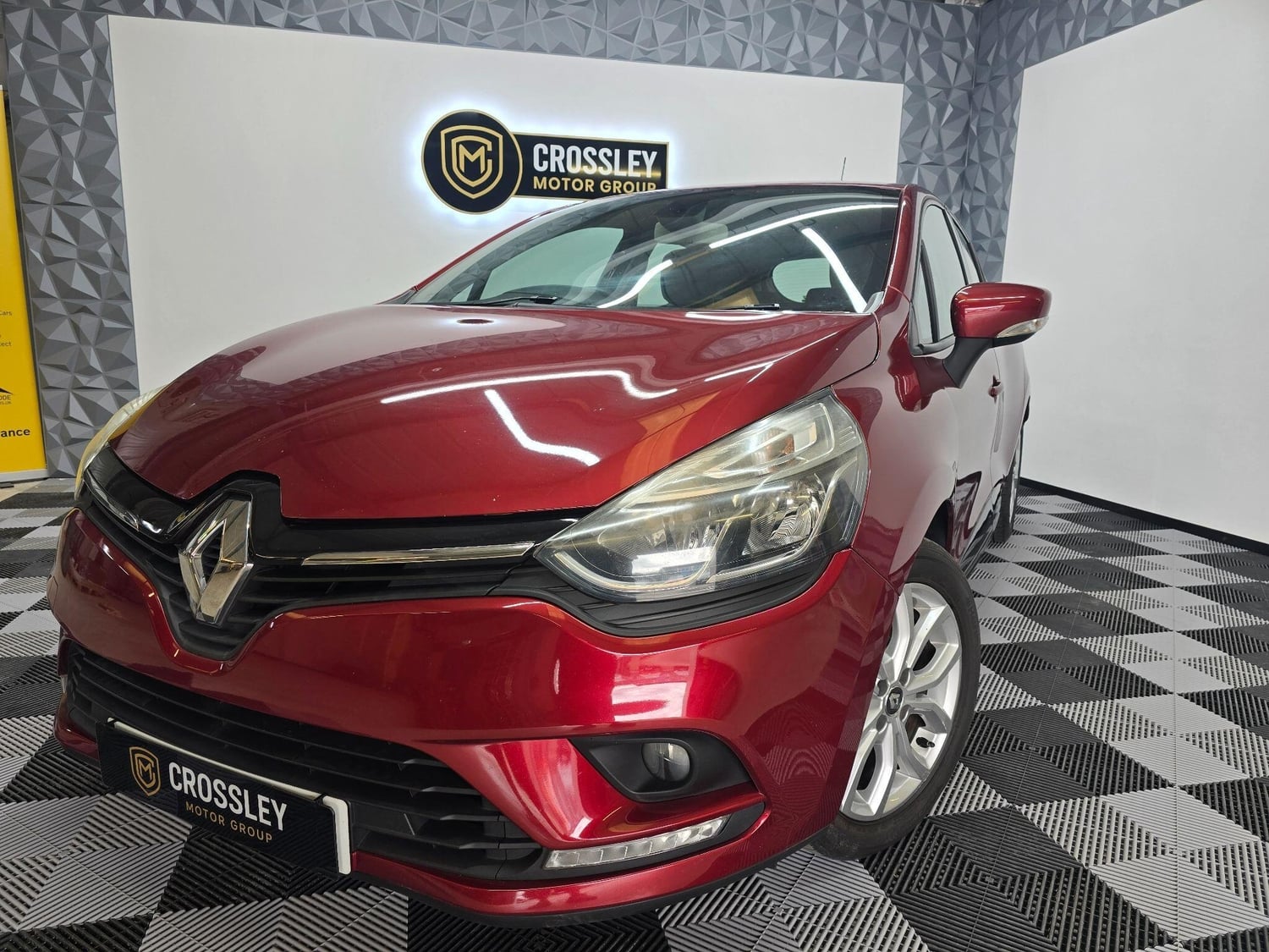 Renault Clio Halifax